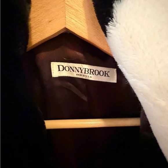 Artistic vintage Donnybrook Black and White Women's Teddy Jacket - Picture 3 of 8
